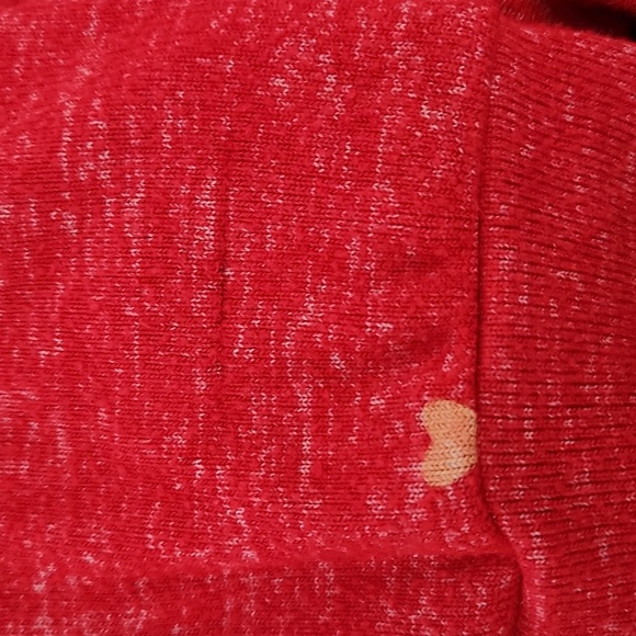 Red hearts sweater - Picture 12 of 12